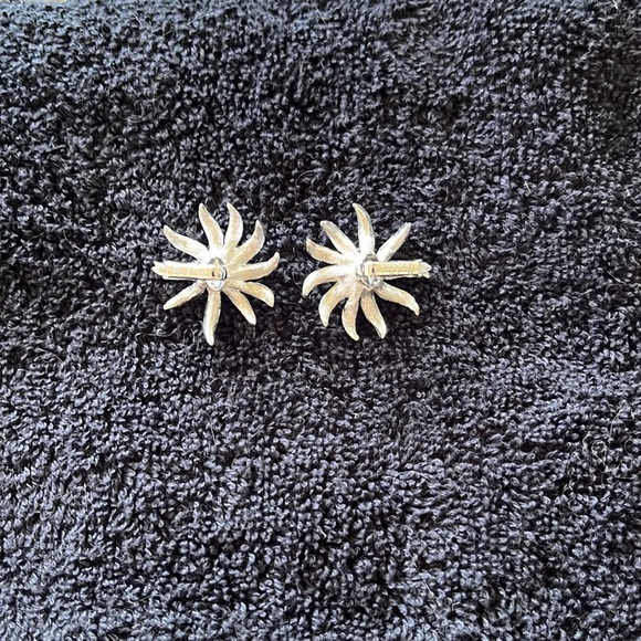 Vintage Park Lane Clip On Silver and Crystal Earrings - Picture 2 of 6